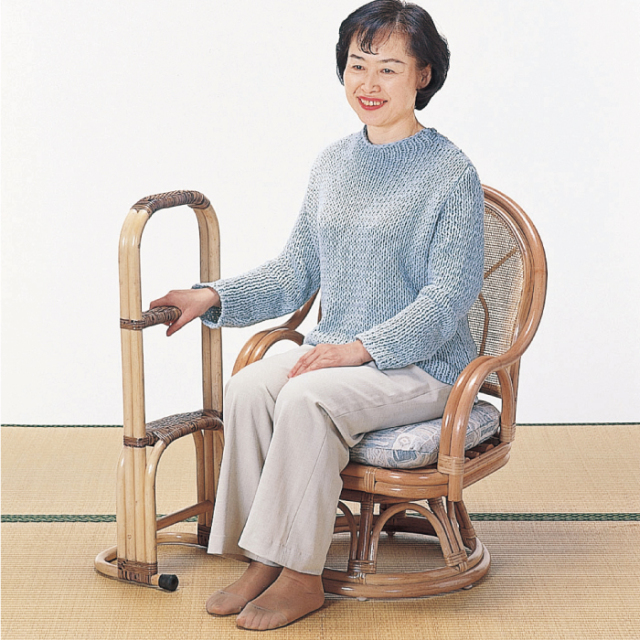 籐つかまり立ちステッキ