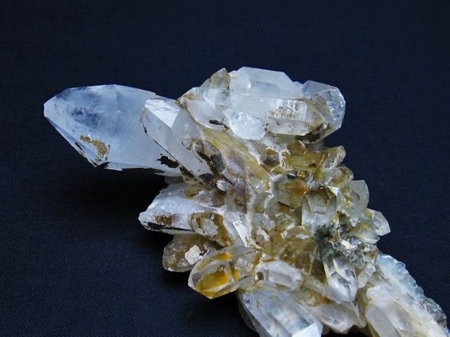 ファントム　シトリンクォーツ　黄水晶　山入りクラスター　幻影　原石 ファントム シトリンクォーツ 黄水晶 山入りクラスター 幻影