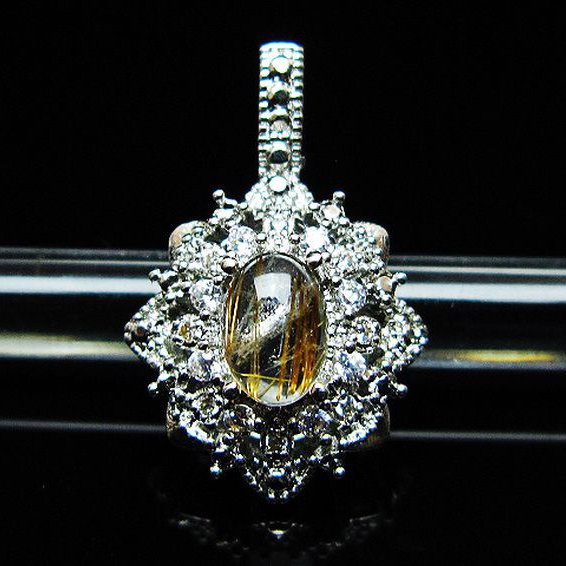 ファイナルグレード金針ルチル水晶ペンダント[T134-4326]