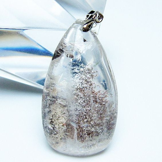 ガーデン水晶ペンダント [t136-4591]