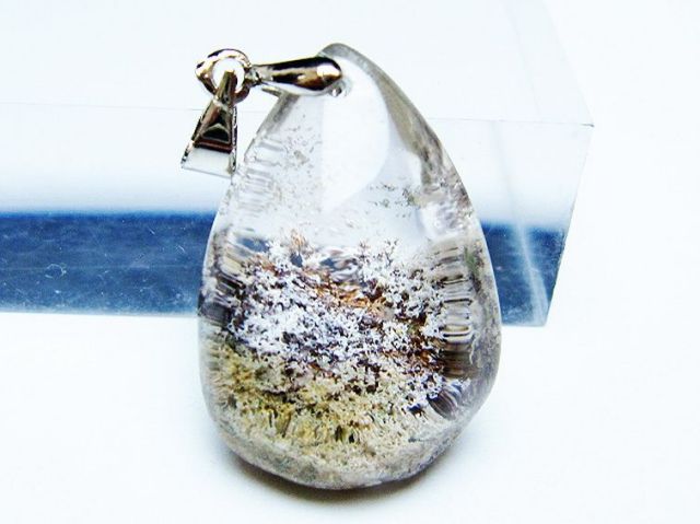 ガーデン水晶ペンダント [t136-4636]