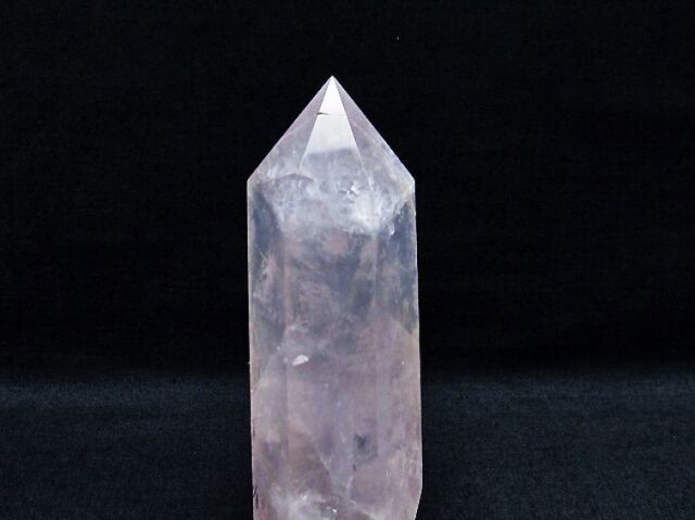 ローズクォーツ六角柱[T138-5442]