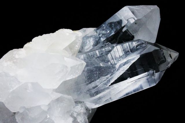 レムリアンシード 水晶 クラスター ミナスジェライス州コリント産 ※証明書付き[T143-2353]