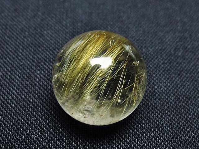 ゴールドタイチンルチルクォーツ　30mm 70g パワーストーン　金針水晶 楽天市場】タイチンルチルクォーツ ルース オーバル 【 一点もの