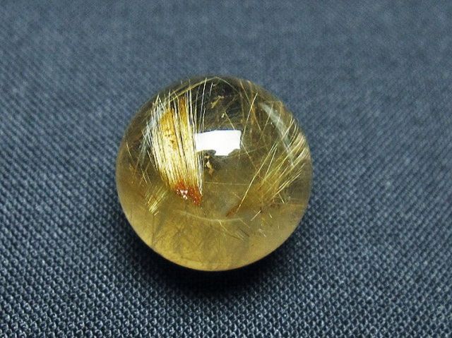 ゴールドタイチンルチル入り水晶丸玉 16mm [t145-2249]