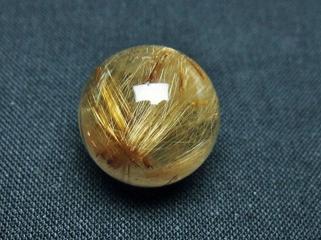 ゴールドタイチンルチル入り水晶丸玉 17mm [t145-2268]