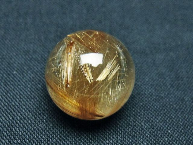 ゴールドタイチンルチル入り水晶丸玉 17mm [t145-2268]
