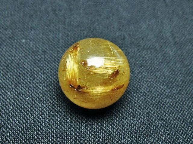 ゴールドタイチンルチル入り水晶丸玉 14mm [T145-2307]