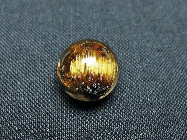 ゴールドタイチンルチル入り水晶丸玉 11mm [t145-2333]