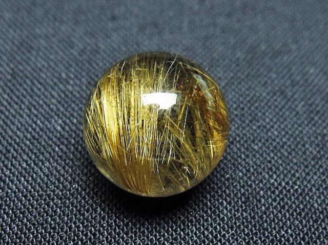 ゴールドタイチンルチル入り水晶丸玉 13mm [t145-2355]