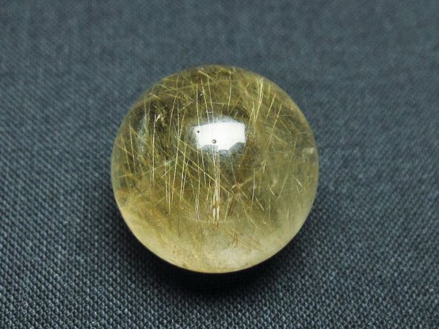 ゴールドタイチンルチル入り水晶丸玉 20mm [T145-2383]