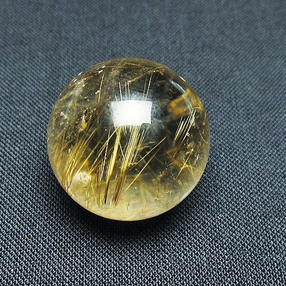 ゴールドタイチンルチル入り水晶丸玉 22mm [T145-2410]