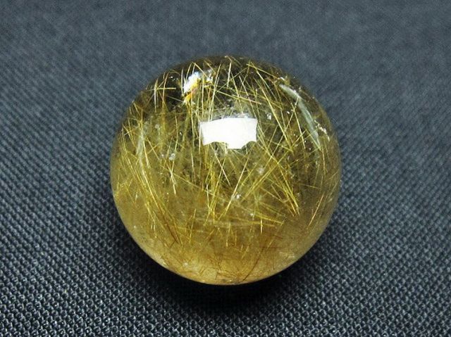 パワーストーン 天然石 ゴールドタイチンルチル入り水晶丸玉