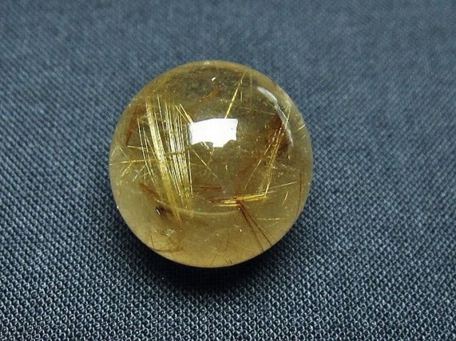 ゴールドタイチンルチル入り水晶丸玉 18mm [T145-2443]