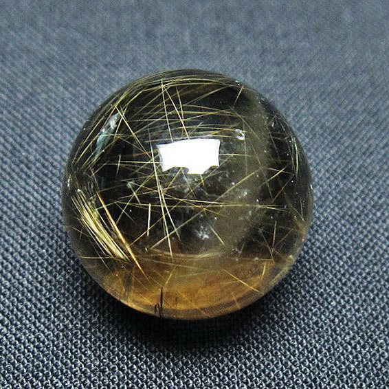 ゴールドタイチンルチル入り水晶丸玉 19mm [T145-2457]