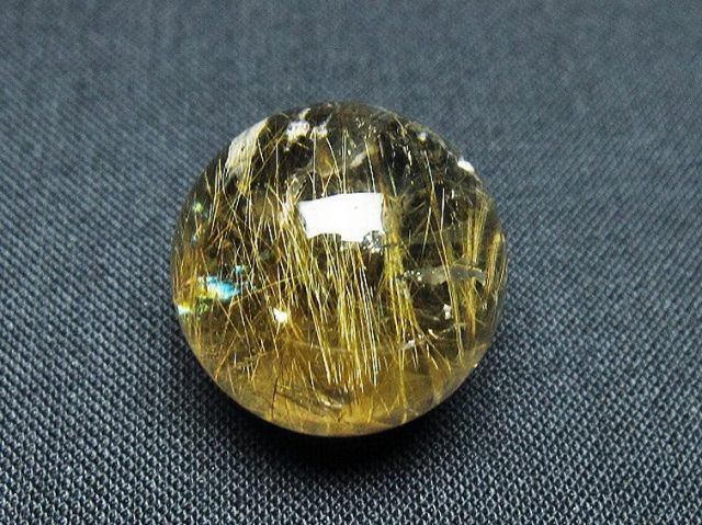 ゴールドタイチンルチル入り水晶丸玉 20mm [t145-2467]