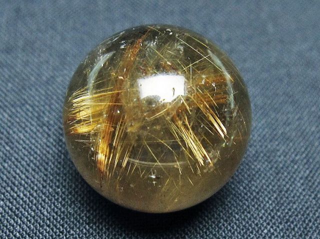 ゴールドタイチンルチル入り水晶丸玉 20mm [t145-2477]