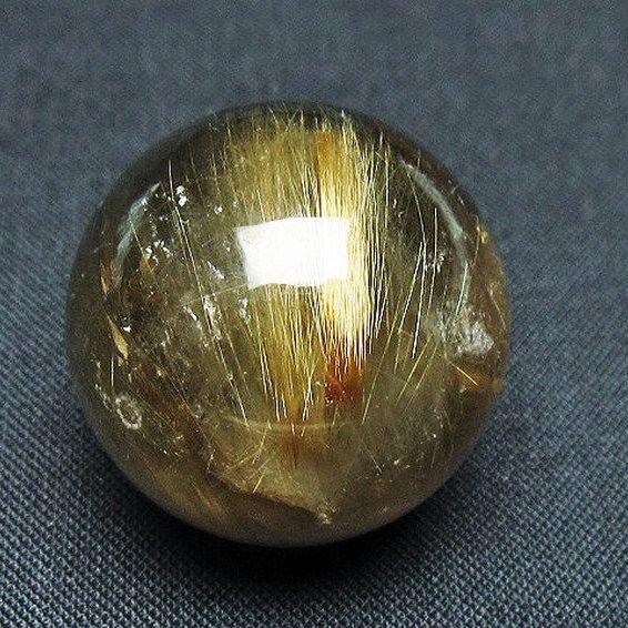 ゴールドタイチンルチル入り水晶丸玉 27mm [T145-2499]