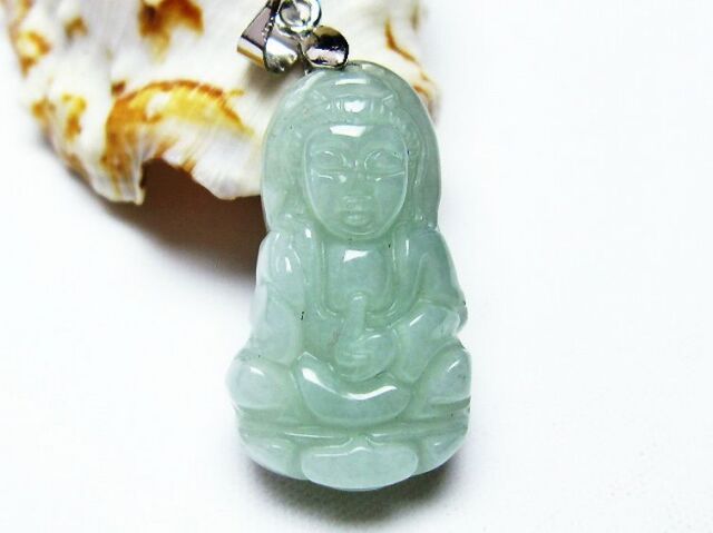 糸魚川翡翠観音ペンダント[T146-3150]