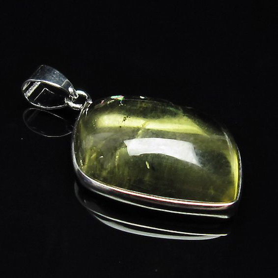 ゴールドメタモルフォーゼスペンダント[T167-1907]