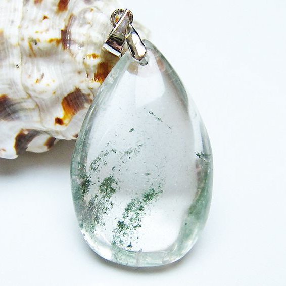 グリーンファントムペンダント [t175-1995]