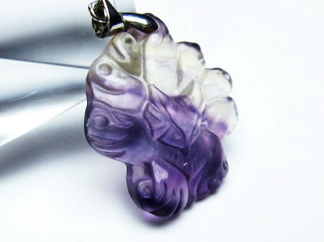 フローライト ペンダント[T211-5679]