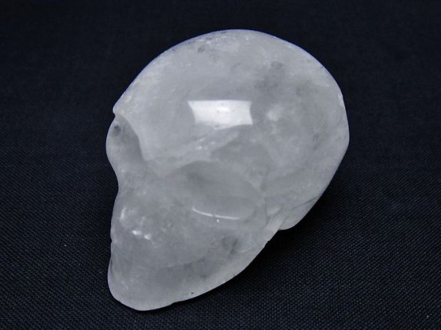 ヒマラヤ水晶ドクロ[T215-3890]