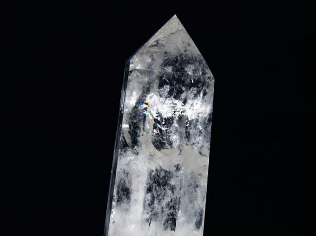 虹入りヒマラヤ水晶六角柱 [t222-2518]