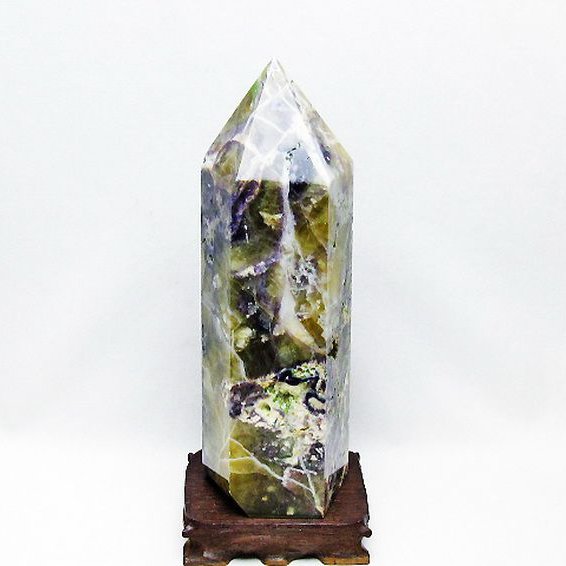 1.9Kgアメリカ　ユタ州産ティファニーストーン六角柱 [t222-2679]