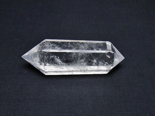 【天然石】ヒマラヤ水晶 ポイント◆タワー 300g超え 天然石】ヒマラヤ水晶 ポイント◇タワー 300g超え - メルカリ