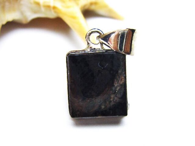 スギライトペンダント[T291-4617]