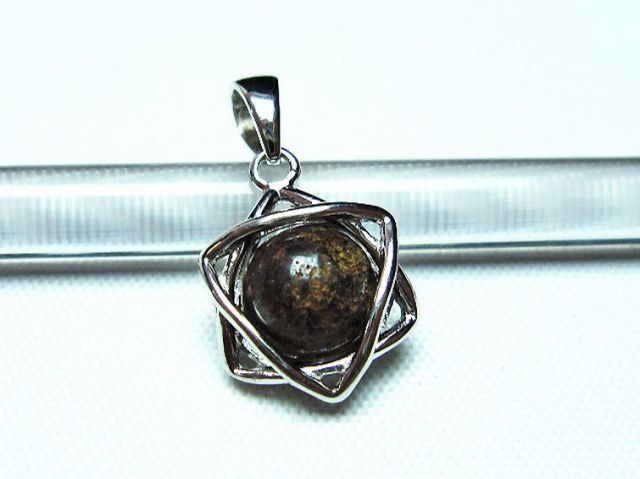 No.776 コンドライトサハラNWA869隕石、ギベオン No.776 コンドライトサハラNWA869隕石、ギベオン - メルカリ