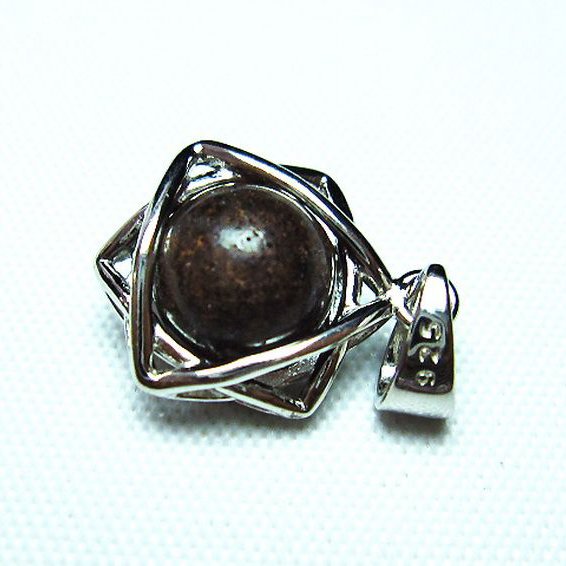 コンドライト「サハラNWA869隕石」ペンダント[T298-581]