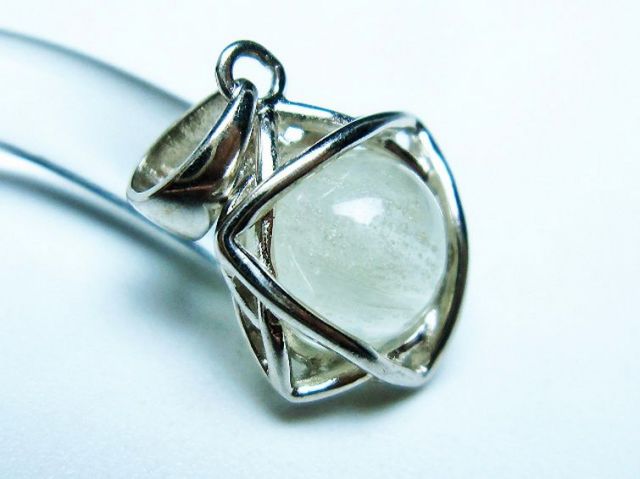 リビアングラス ペンダント[T298-617]