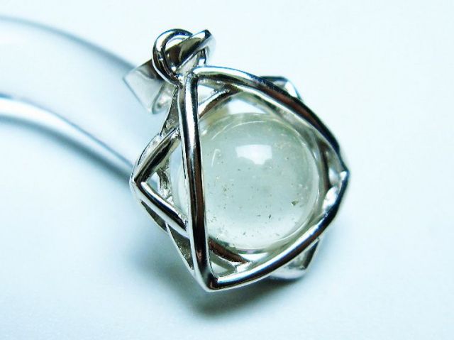 リビアングラス ペンダント[T298-650]