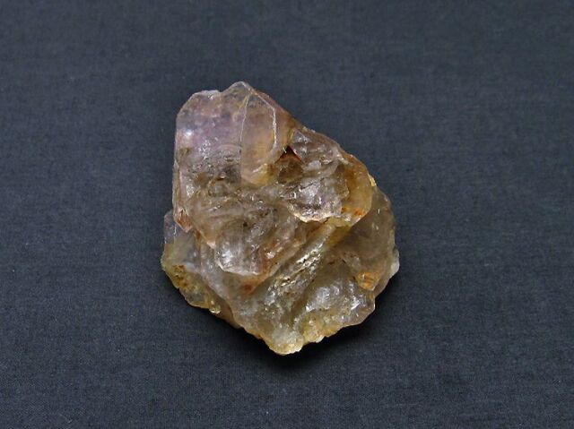 アメジストカテドラルライブラリー水晶原石[T299-3937]