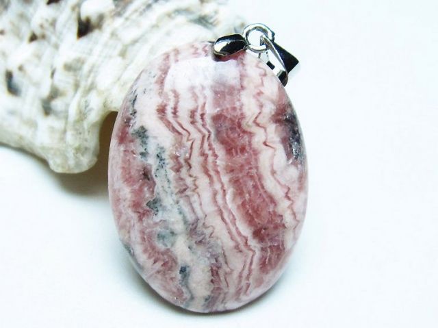 インカローズ(ロードクロサイト)ペンダント[T313-5596]