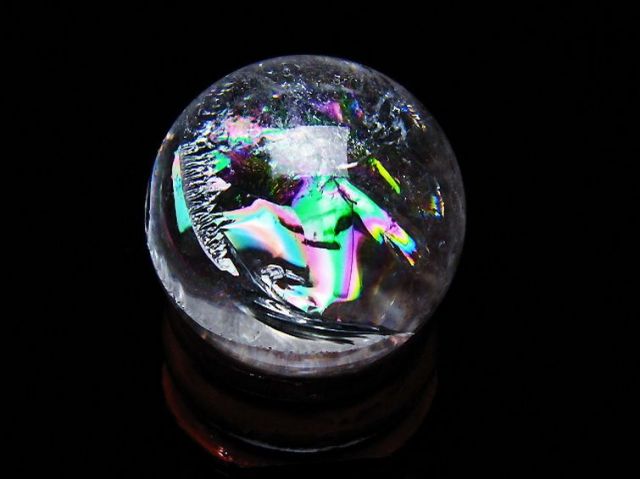 虹入りヒマラヤ水晶丸玉 25mm [T317-5050]