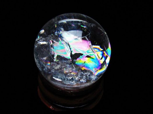虹入りヒマラヤ水晶丸玉 25mm [T317-5053]