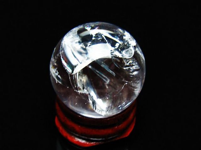 虹入りヒマラヤ水晶丸玉 26mm [t317-5365]
