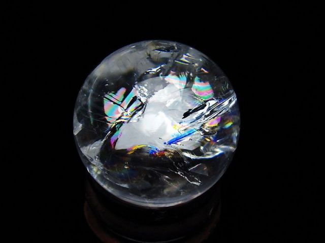 虹入りヒマラヤ水晶丸玉 27mm [t317-5395]
