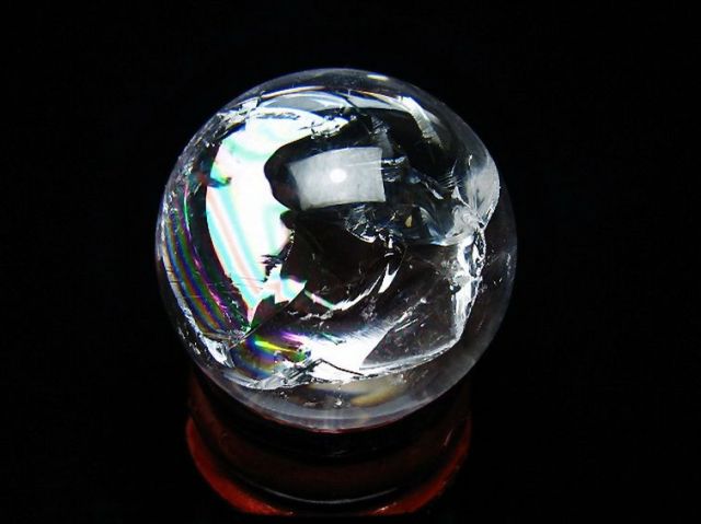 虹入りヒマラヤ水晶丸玉 28mm [t317-5396]