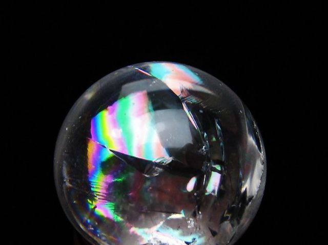 虹入りヒマラヤ水晶丸玉 27mm [t317-5409]