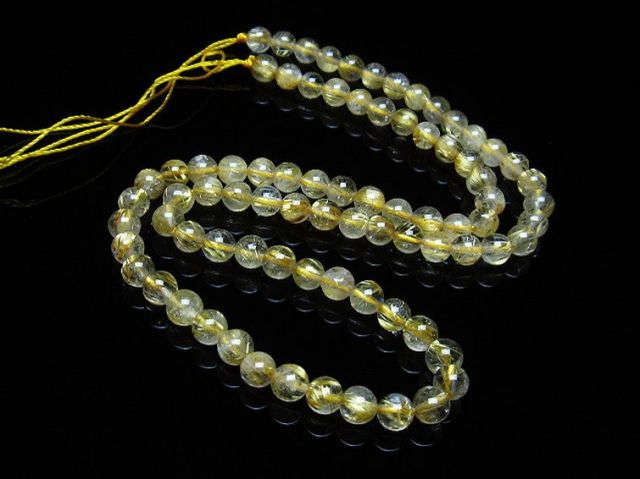 ゴールドタイチンルチル一連 5mm ビーズ [t320-3628]