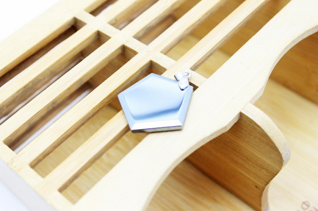 テラヘルツ 五芒星 ペンタグラム ペンダント30mm [T324-1560]