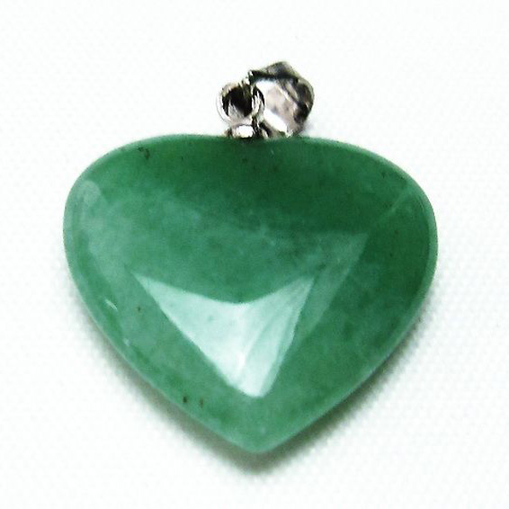 パワーストーン 天然石 インド翡翠ハートペンダント[T328-1493]