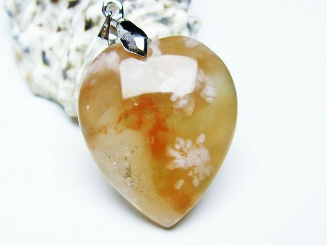 パワーストーン 天然石 桜メノウ チェリーブロッサムアゲート ハート ペンダント[T335-2432]1枚目