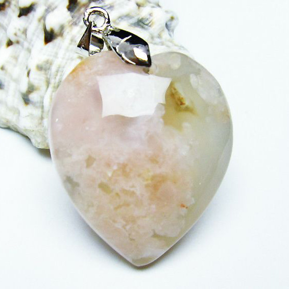 桜メノウ チェリーブロッサムアゲート ハート ペンダント[T335-2433]