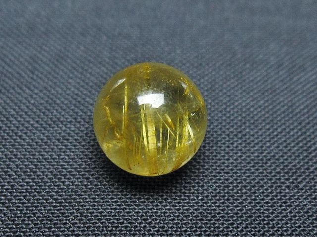 ゴールドタイチンルチル入り水晶丸玉 10mm [t355-1174]