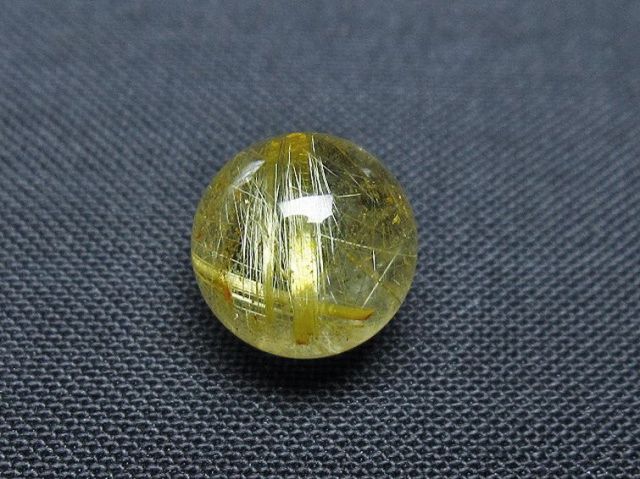 ゴールドタイチンルチル入り水晶丸玉 10mm [t355-1188]